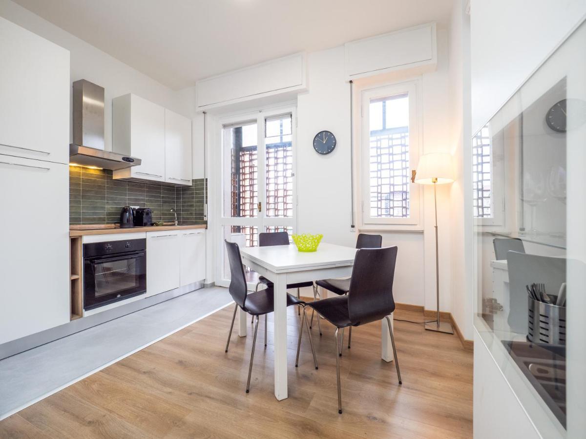 Rio'S Apartment Милано Екстериор снимка