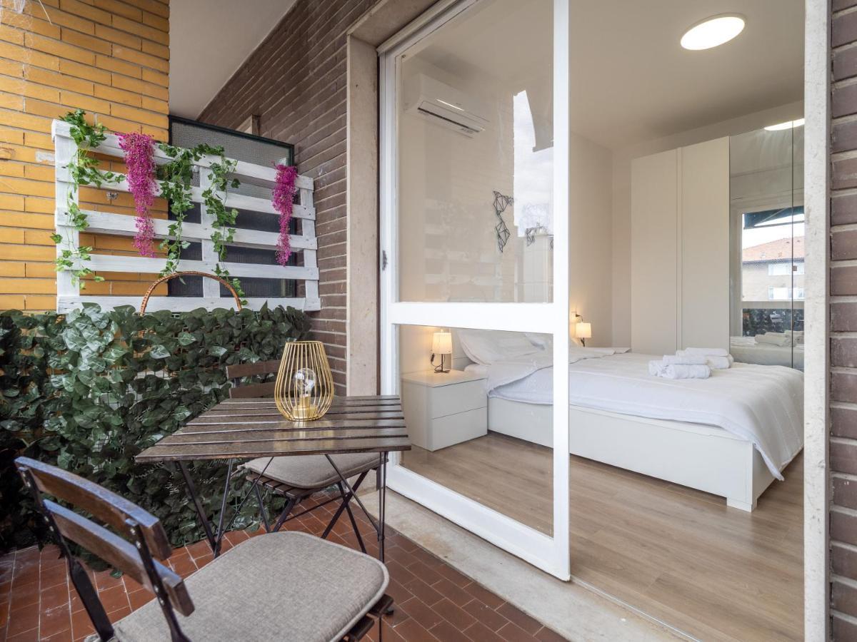 Rio'S Apartment Милано Екстериор снимка
